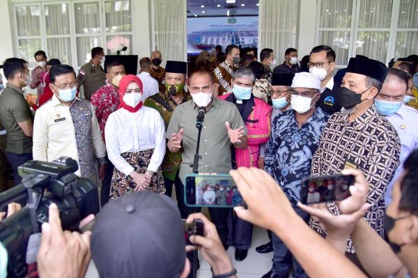 Bertemu Para Tokoh Masyarakat, Gubernur Edy Rahmayadi Ingatkan Disiplin Prokes untuk Antisipasi Omicron